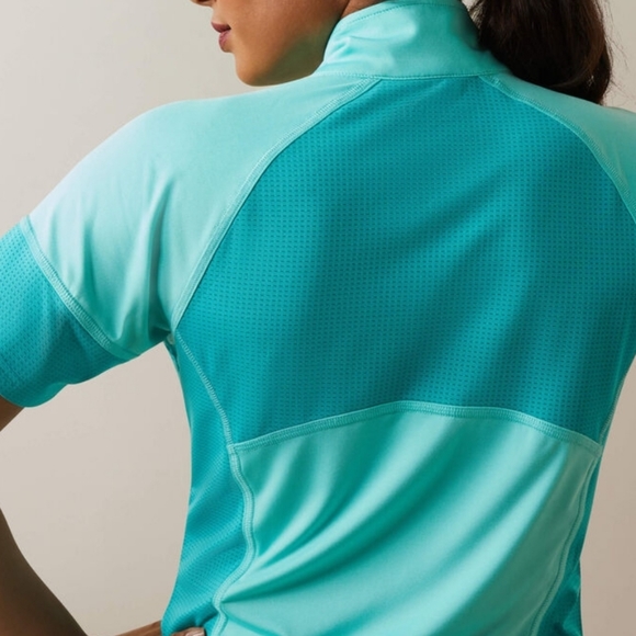 Ariat Cambria Jersey 1/4 zip S/S women's sz sm, 10043470 pool blue/viridian grn - Picture 3 of 7